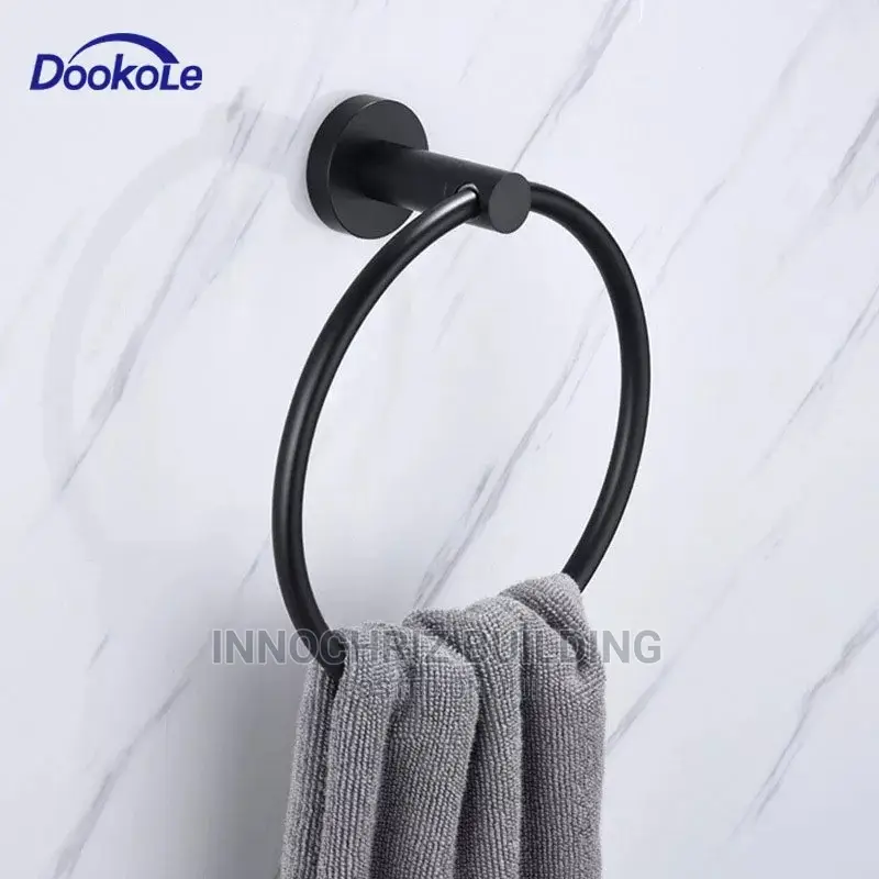 Black Towel Dryer / Ring