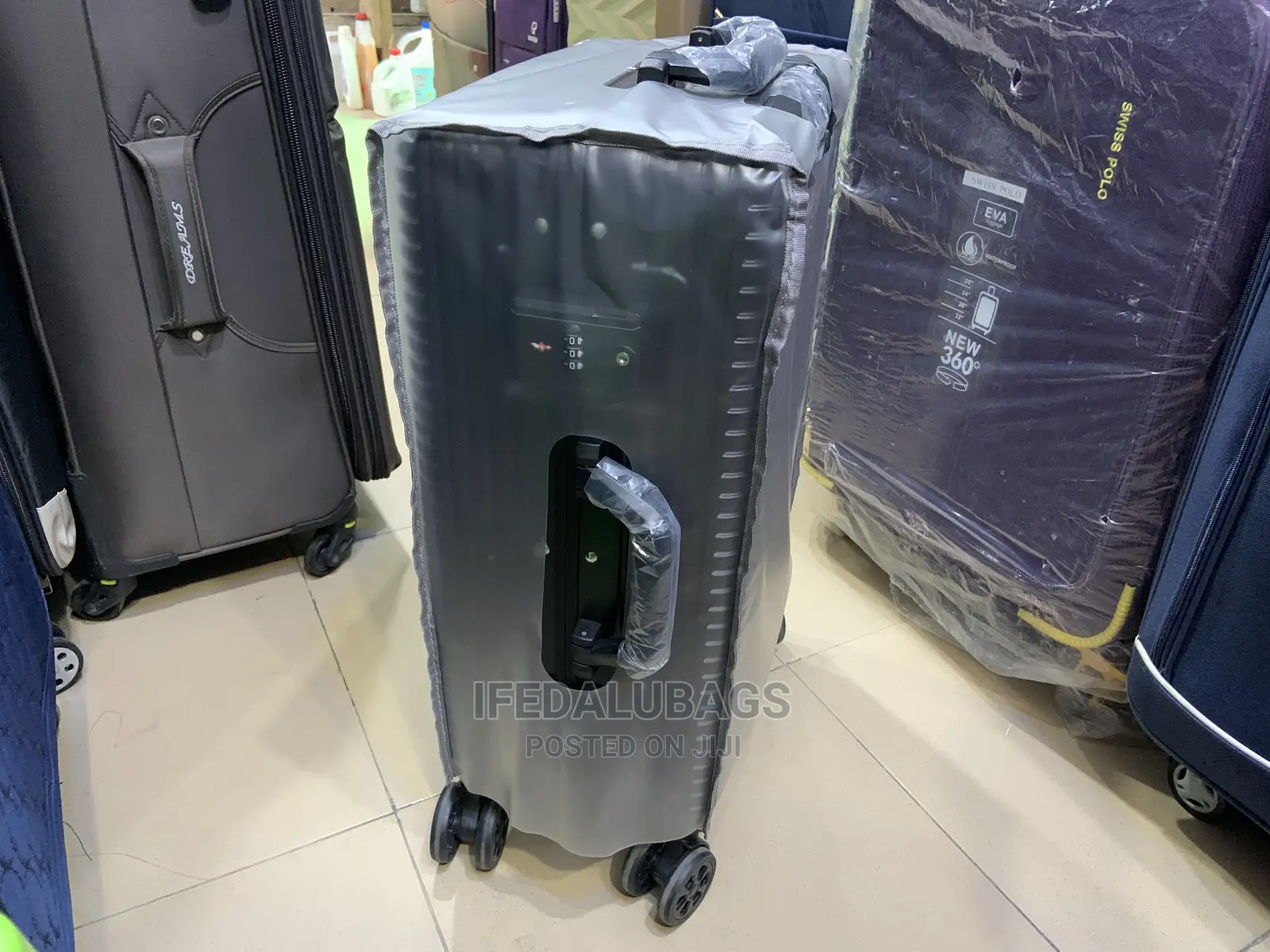 Small Size Imported Aluminum Frame Traveling Luggage