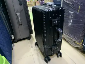 Small Size Imported Aluminum Frame Traveling Luggage