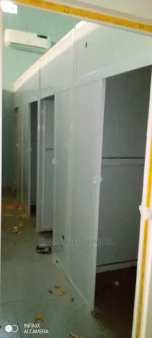 Aluminum Toilet Partition