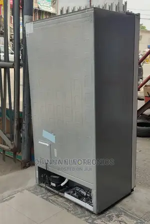 Brand New HISENSE Side by Side Fridge{514L}Dispenser{Black}