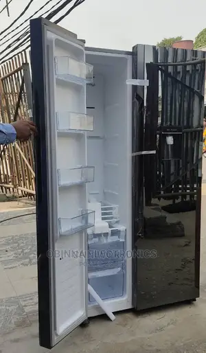 Brand New HISENSE Side by Side Fridge{514L}Dispenser{Black}