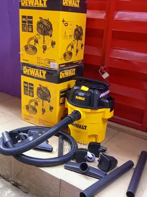 DEWALT Powerful Wet and Dry Vacuum Cleaner