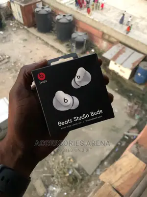 Beats Studio Buds