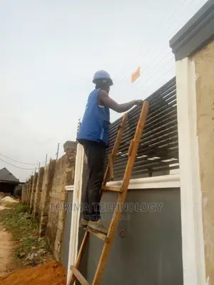 Simple Step Wired System Electrical Fence