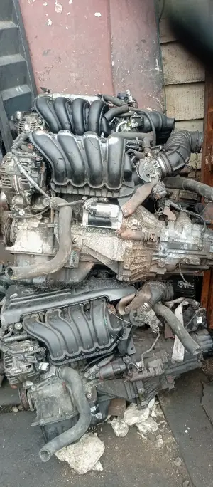 Corolla and Matrix Engine 03-08