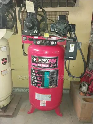 Husky Pro Air 300litres(80 Gallons)Compresor