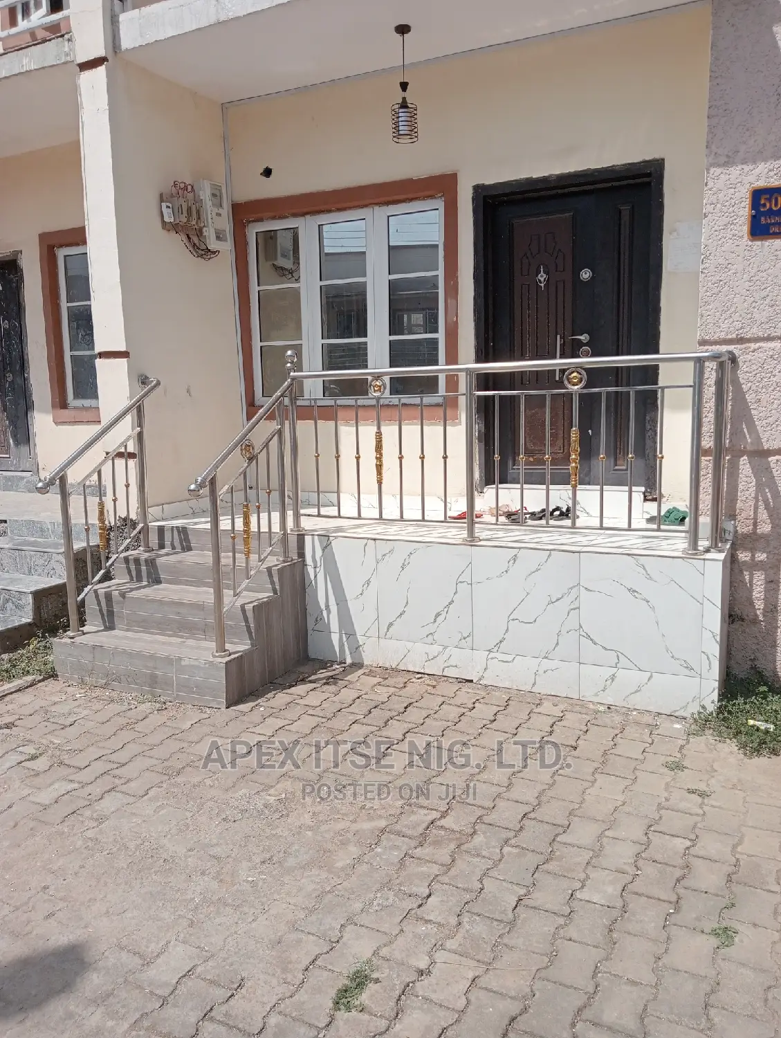 Entrance Baluster