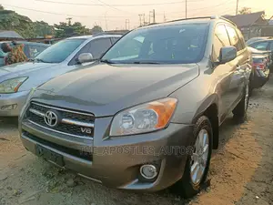 Toyota RAV4 3.5 2011 Brown