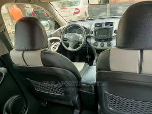 Toyota RAV4 2.5 Sport 2011 Silver