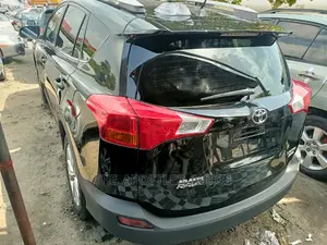 Toyota RAV4 2014 Black