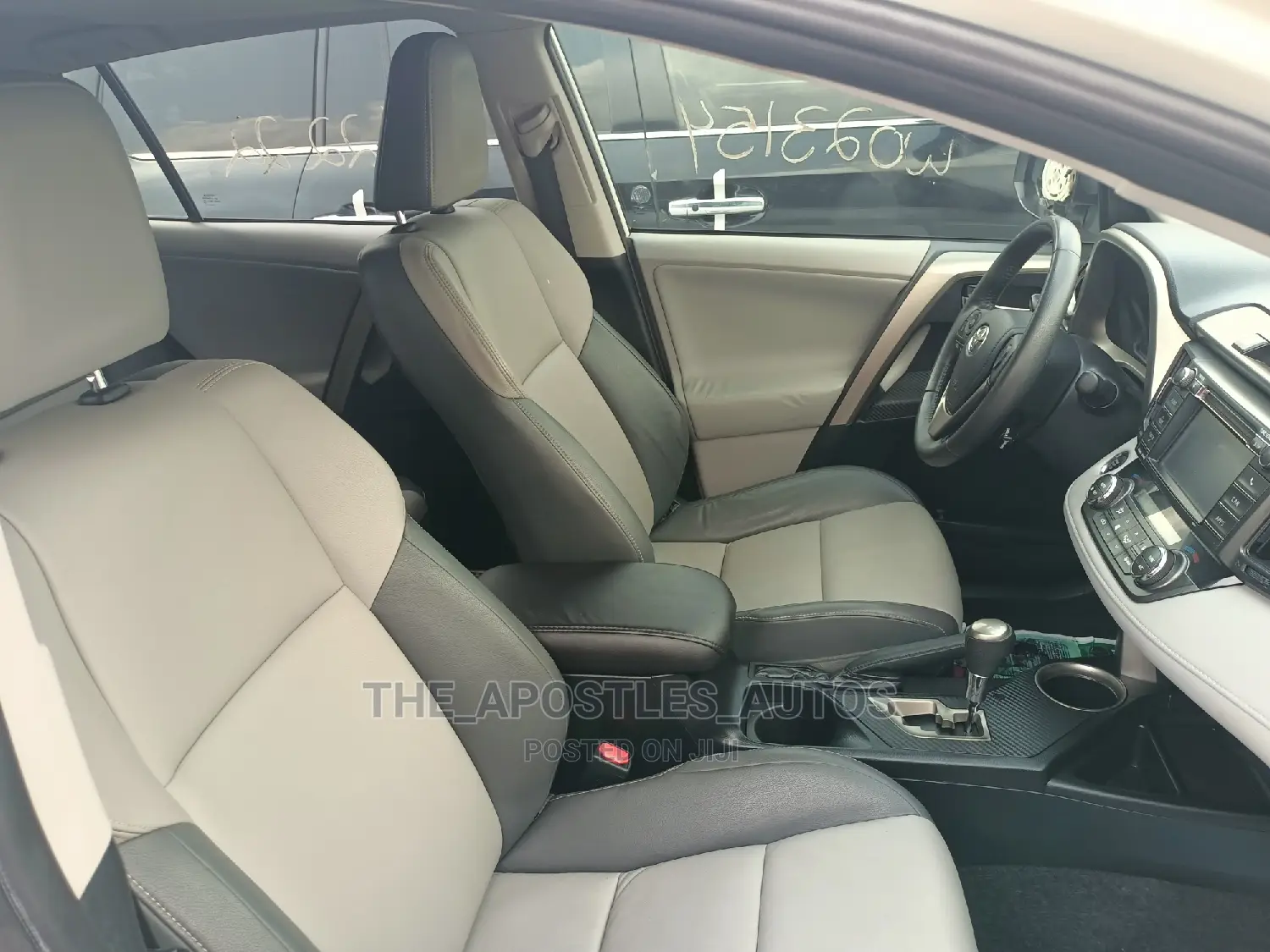 Toyota RAV4 2014 White