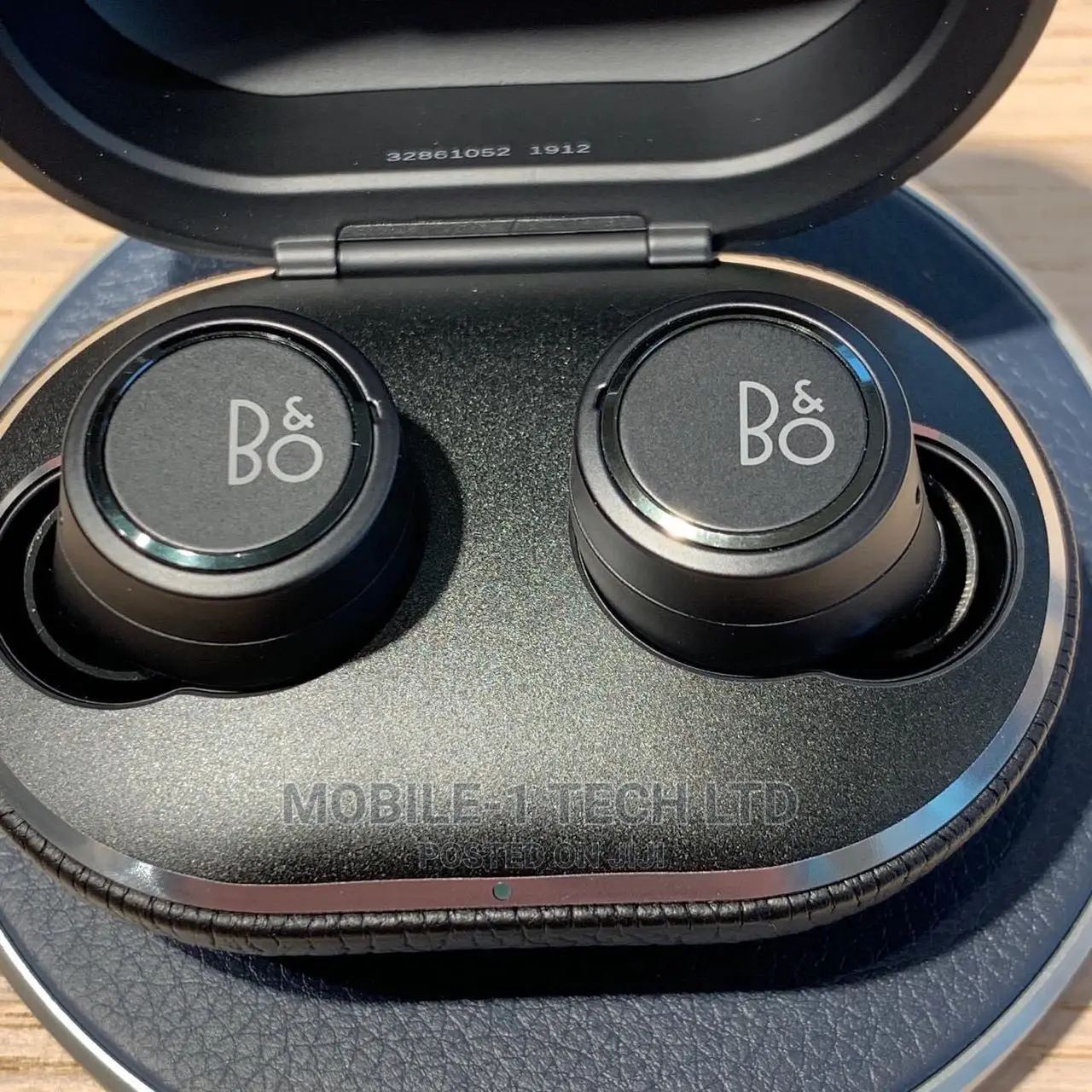 Beoplay E8 3.0 Earbuds