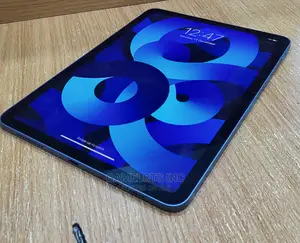 New Apple iPad Air (2022) 256 GB Blue