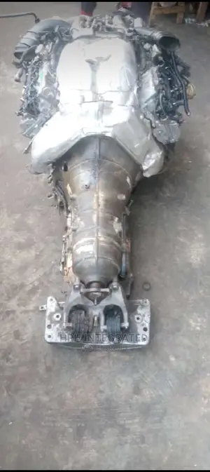 BMW 2012 X6 Engine 5.0