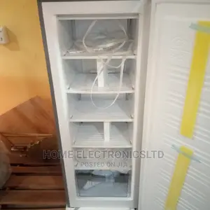 Skyrun Standing Freezer 180 Liters