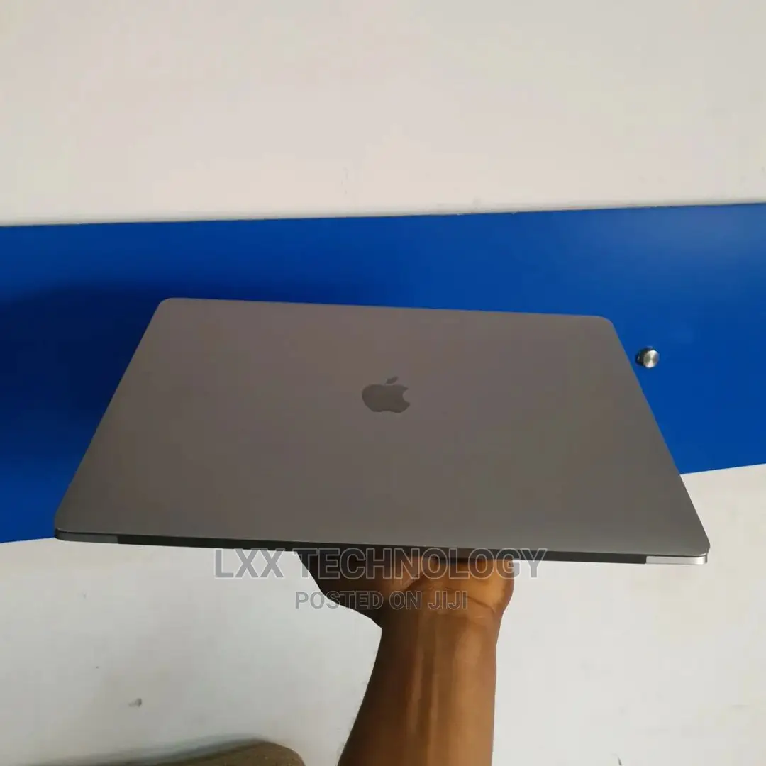 Laptop Apple MacBook Pro 2019 32GB Intel Core I9 SSD 1T