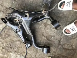 Set of Back Lower Arms for Range Rover Sport and Lr3