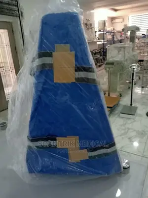 Seat Abduction Hip Pillow