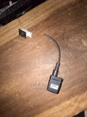 Mercedes Benz Reverse Camera Is Available