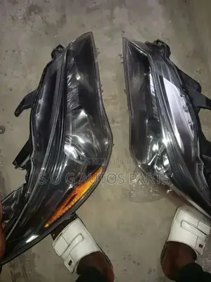Headlamp Camry 2015 Se