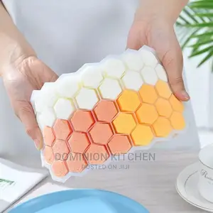 Ice Cube Maker