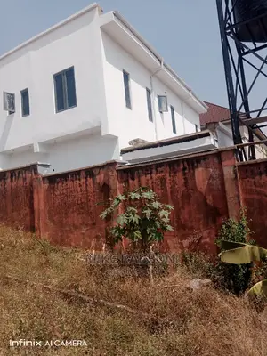 5bdrm Duplex in Estate, Enugu for Sale