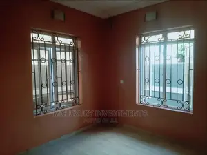 Studio Apartment in Osapa London for rent