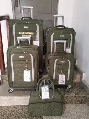 Traveling Boxes