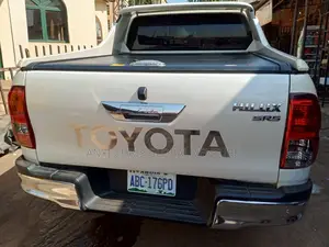 Both Cover Toyota Hilux Slides