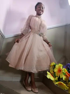 Ladies Teenage Dresses