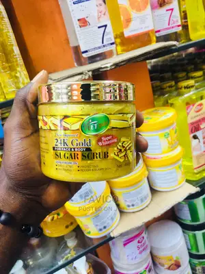 Veetgold Gold Scrub Face and Body