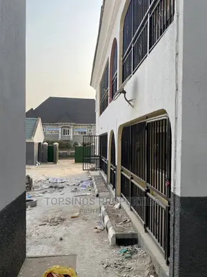2bdrm Block of Flats in Dawaki for rent