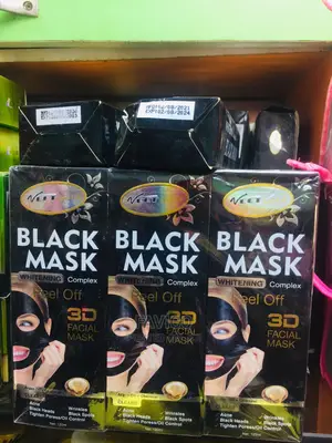 Black Masks Facial Whitening Mask