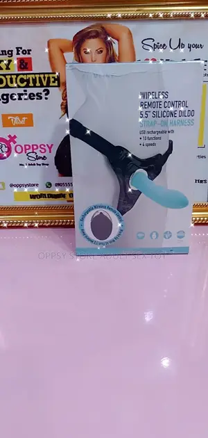Slimeline Pink Screw Strapon Dildo