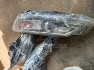 Ford Taurus 2010 Headlamp