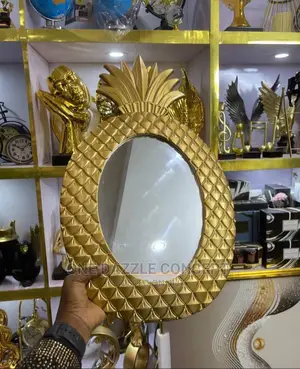 Pineapple Wall Mirror.