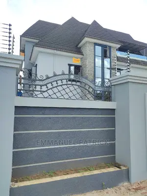 Electric Powered Fence Installation