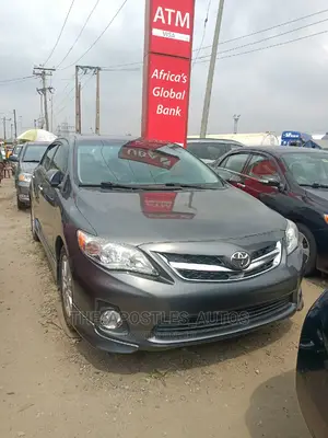 Toyota Corolla 2010 Gray