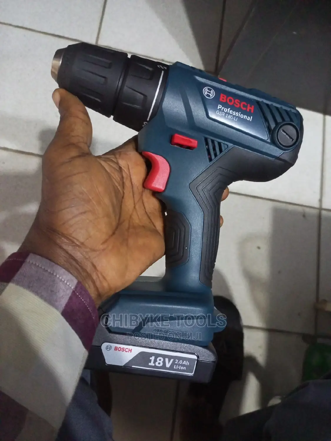 18v Bosch Cordless/Battery Screw/Drill Machine