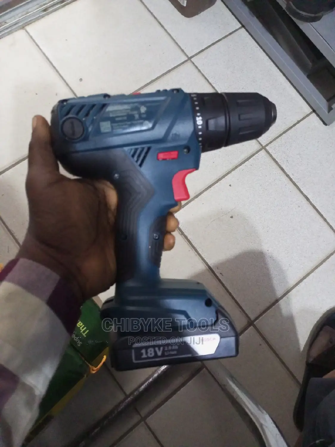 18v Bosch Cordless/Battery Screw/Drill Machine