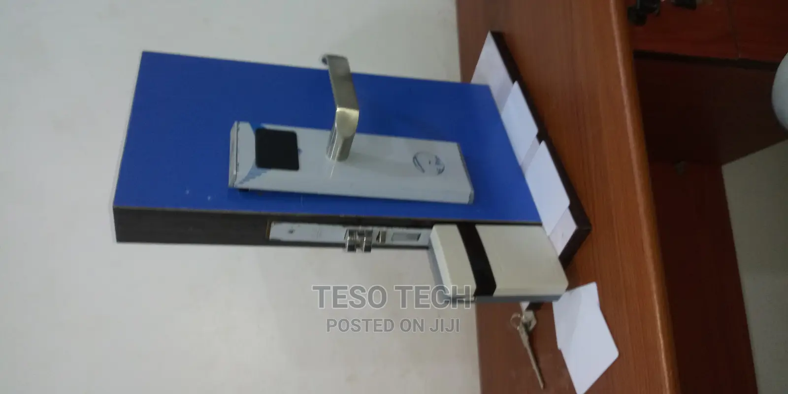 Smart Hotel Room Card Lock System