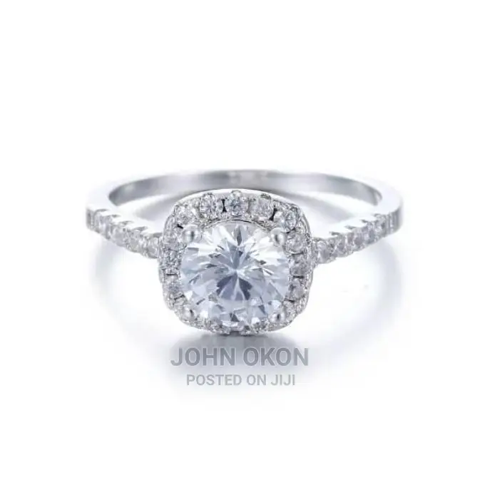 Proposal Ring With Free Case