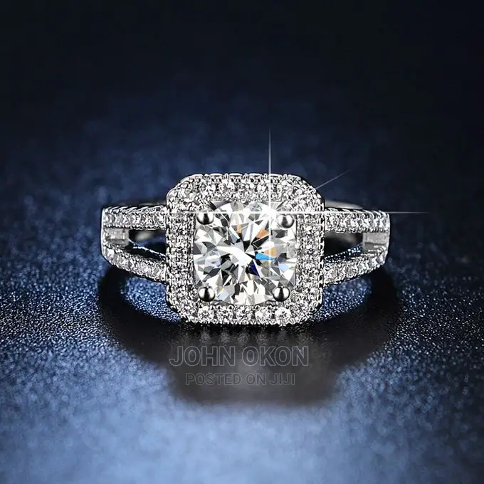 Zirconia Diamond Engagement Proposal Ring
