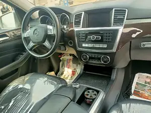 Mercedes-Benz M Class ML 350 4Matic 2013 Gray
