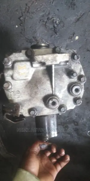 Axle and Auxiliary for Fx35 Murano Sentra