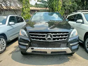 Mercedes-Benz M Class ML 350 4Matic 2013 Black