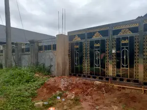 Handrails and Gate for Sale