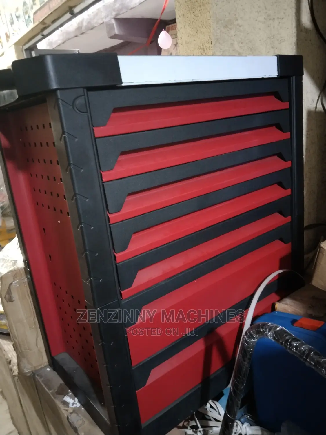 7 Trays Tools Box
