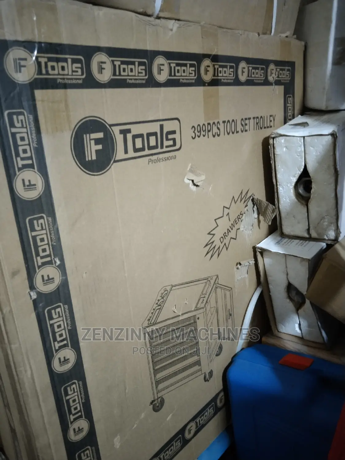 7 Trays Tools Box